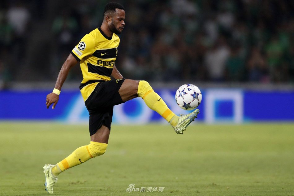 更多的精彩 更多的精彩